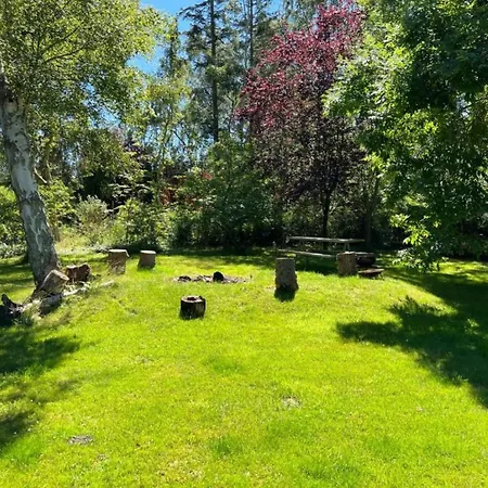 Four-bedroom In 4 Holiday home