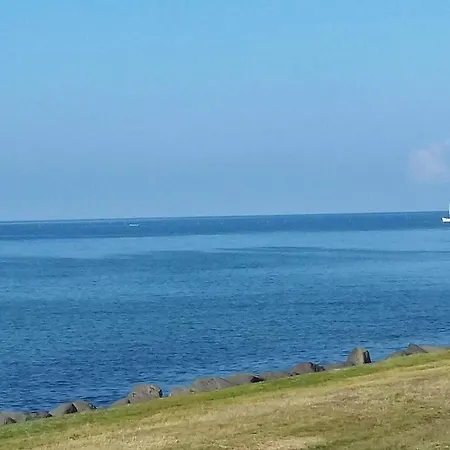 Seaside Retreat In Lolland بيت للعطل